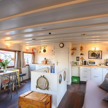 Boatapartment Animathor On Top Location Rotterdam Dış mekan fotoğraf