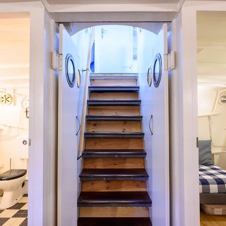 Boatapartment Animathor On Top Location Rotterdam Dış mekan fotoğraf