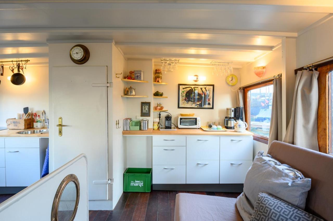 Boatapartment Animathor On Top Location Rotterdam Dış mekan fotoğraf